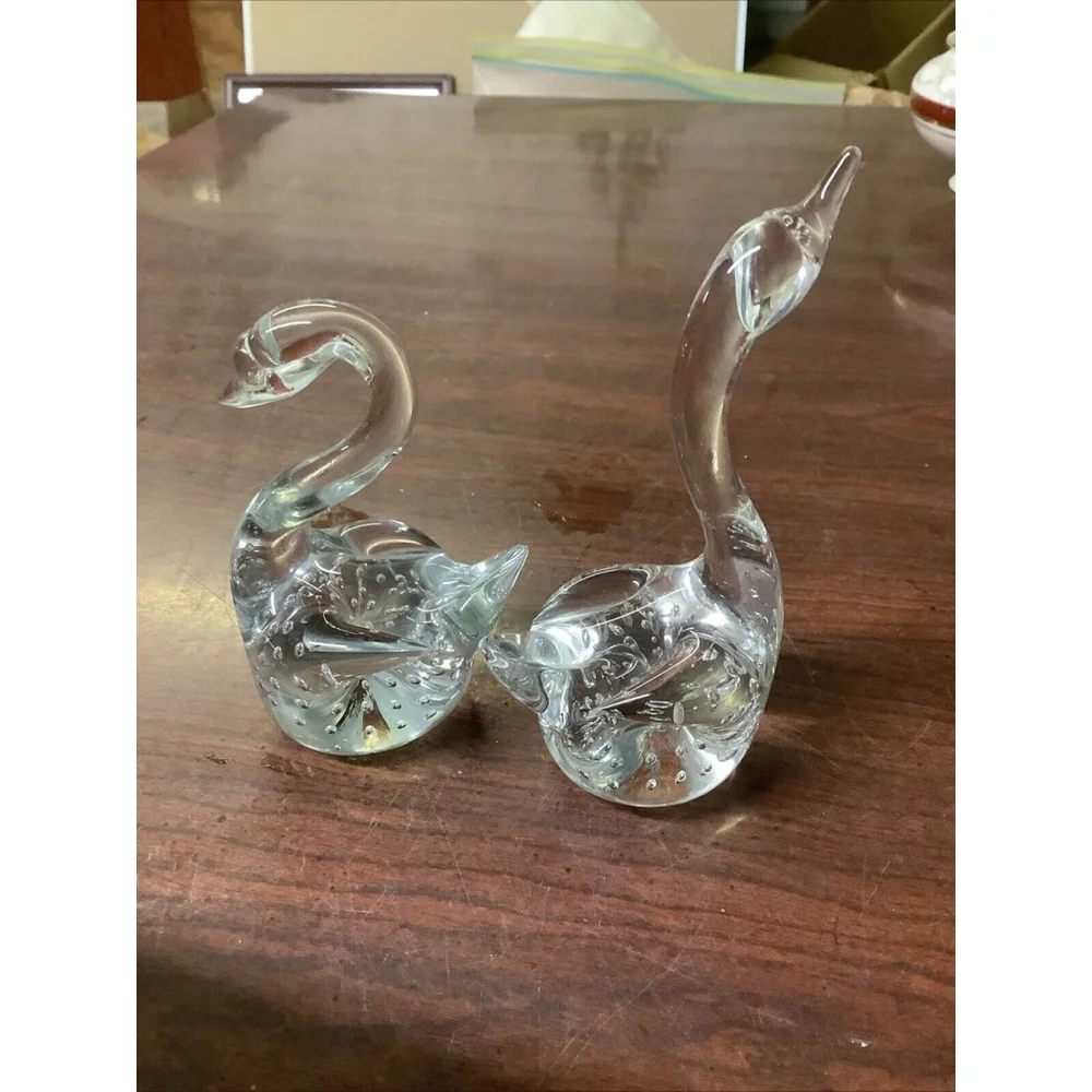 Hand Blown Clear Art Glass Swan Bird Figurine Paperweight Controlled Bubbles
